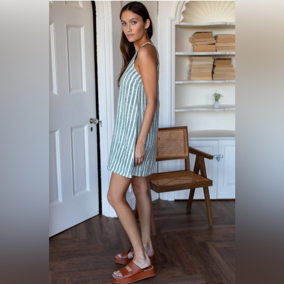 Emerson Fry HIGH NECK SHORT DRESS -
CLIMBING VINES LINEN NEW - Picture 2 of 14